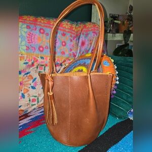 Portland Leather Chestnut Devan Classic Shoulder Bag